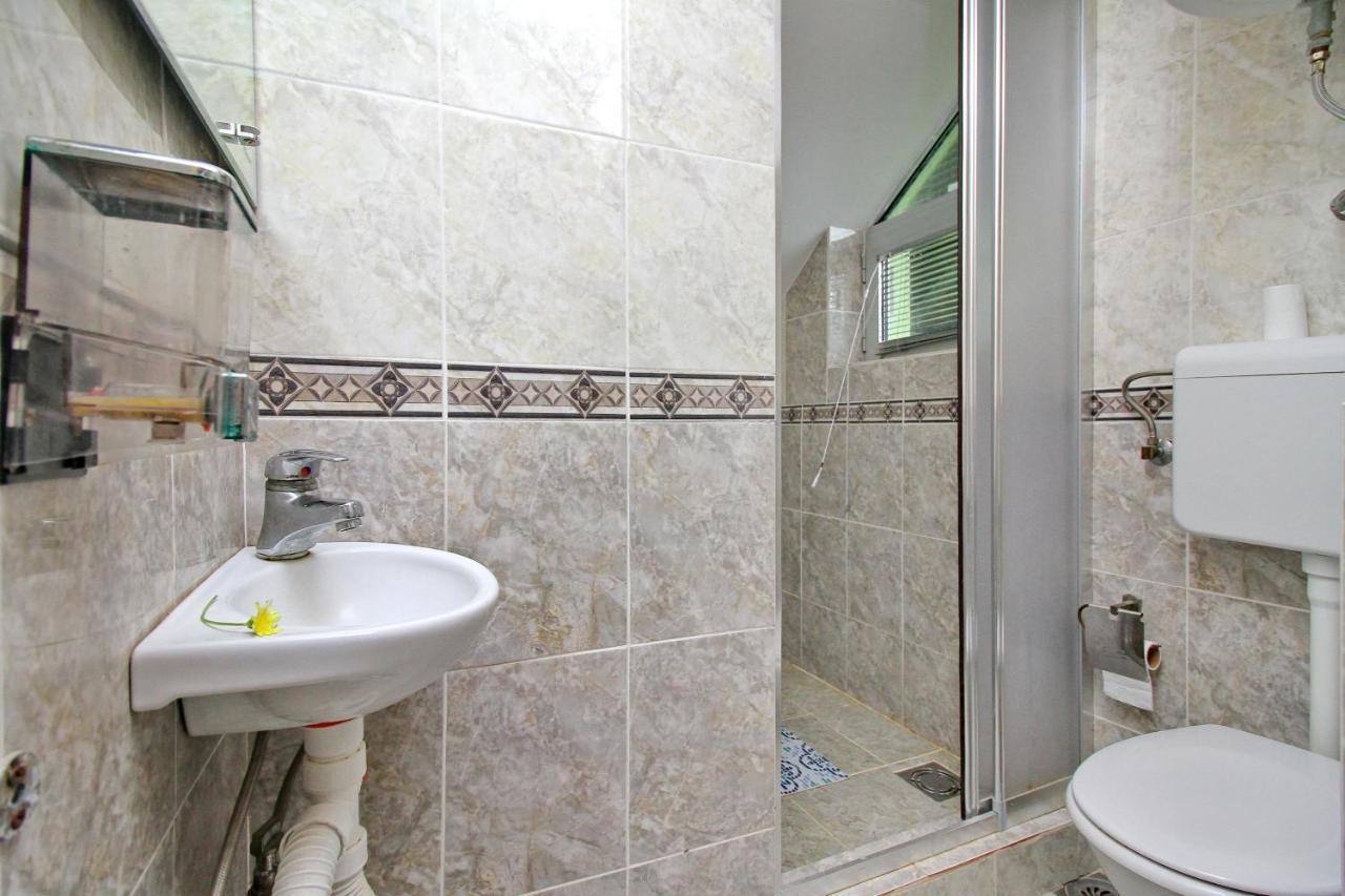 Tara Lake Apartments Jevtici Экстерьер фото