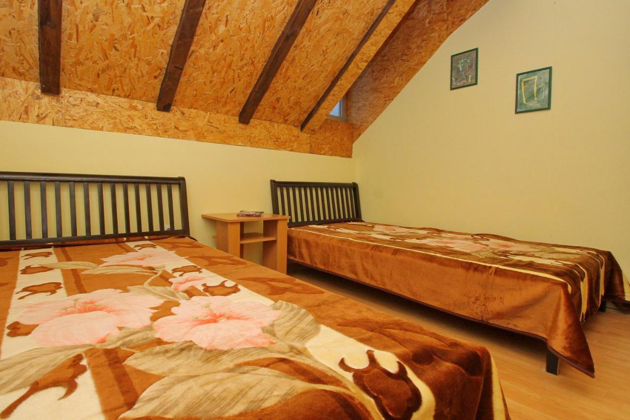 Tara Lake Apartments Jevtici Экстерьер фото