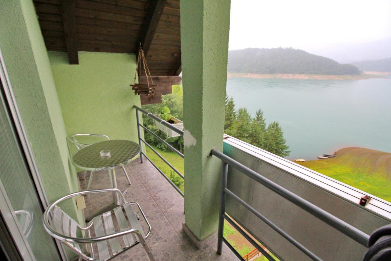 Tara Lake Apartments Jevtici Экстерьер фото