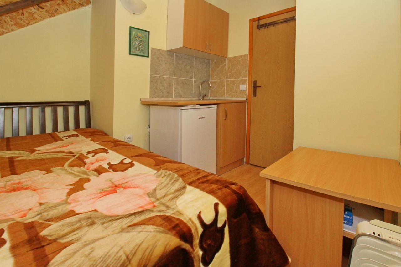 Tara Lake Apartments Jevtici Экстерьер фото